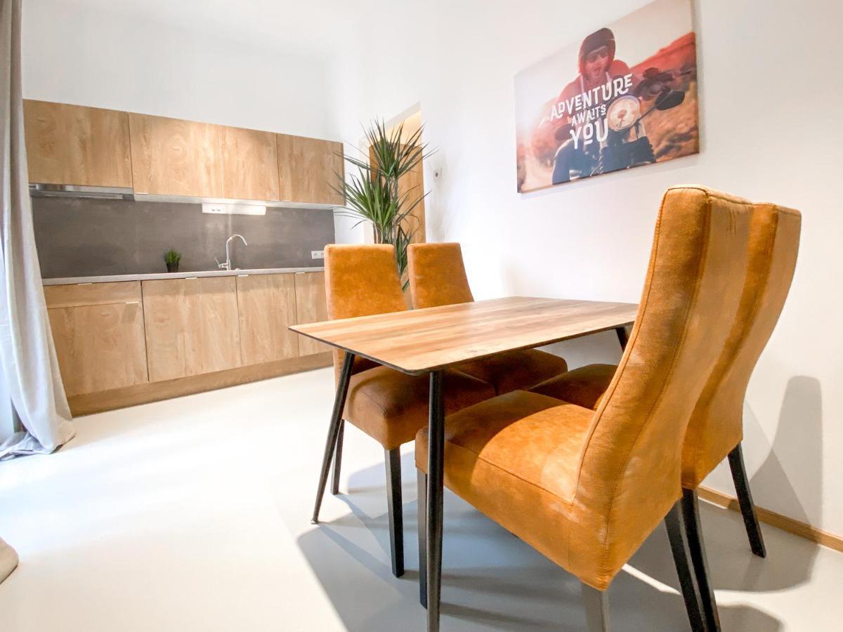 Darebell - Designerapartments Kirchfeldgasse * Wien